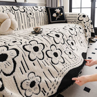 Floral - Black & White